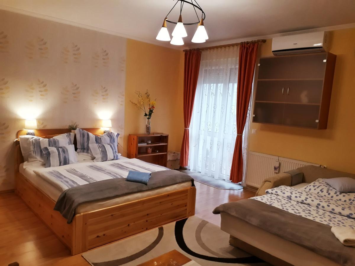 Dia Apartman Мишкольц Экстерьер фото